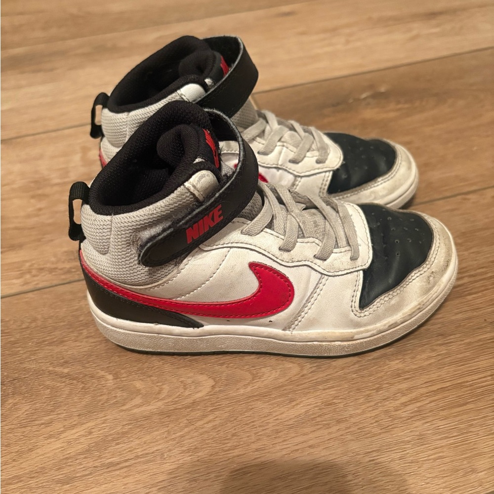 Nike Kids' Sneakers with Red and Black Accents